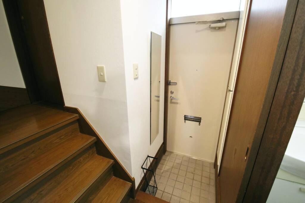 四つ木2丁目戸建 *