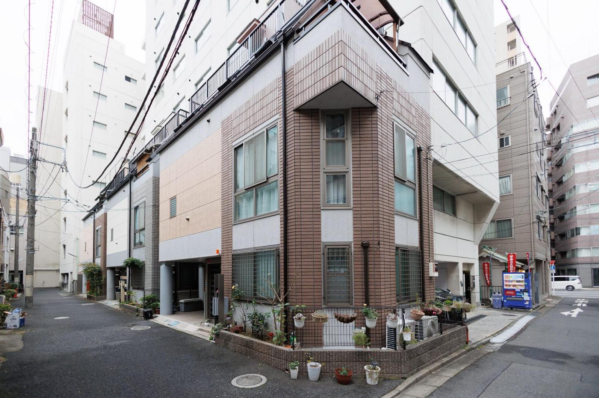 Hotaku Akihabara 3*