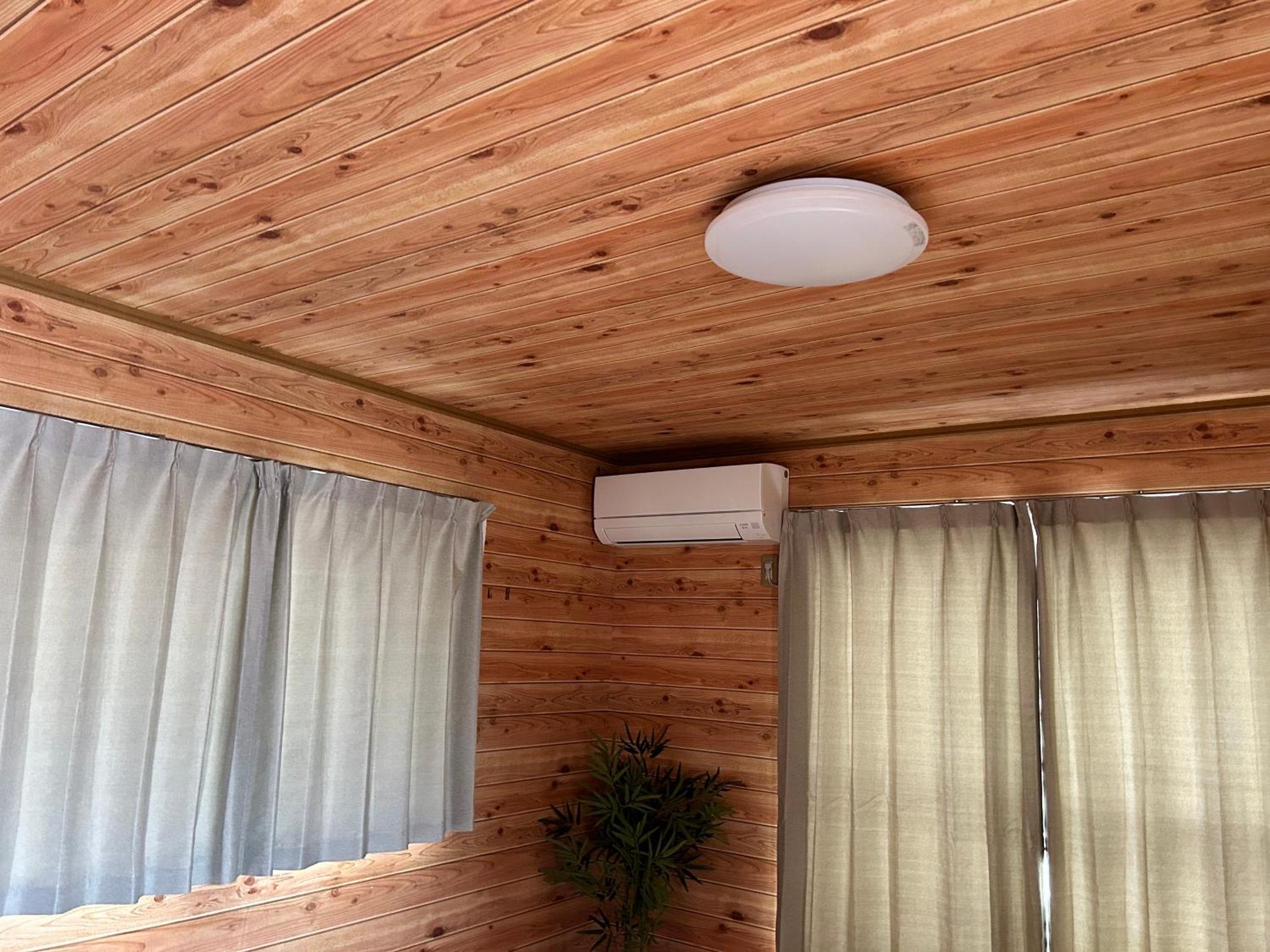Log House With Free Parking Apartment Tokyo
