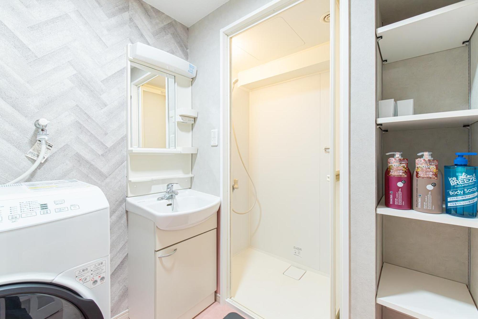 Apartment G新宿最中心 两室一厅 新宿三丁目车站4分 2 Shinjuku Center 4 Mins To St Max 7p 直达新宿 涉谷 表参道 池袋 上野 代代木 银座 原宿 品川 Tokyo