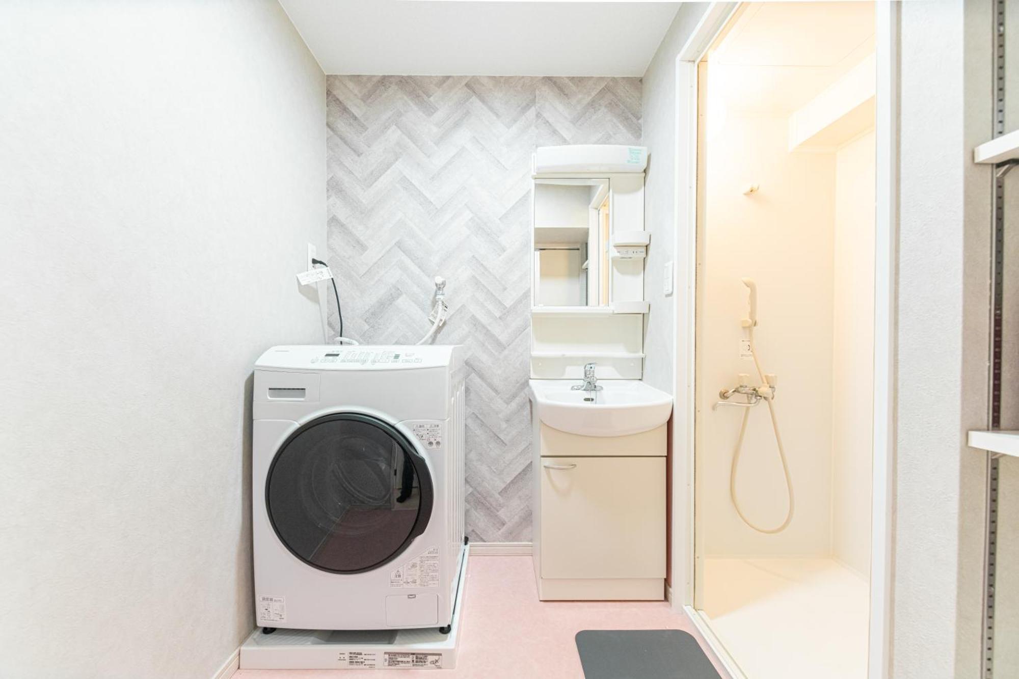Apartment G新宿最中心 两室一厅 新宿三丁目车站4分 2 Shinjuku Center 4 Mins To St Max 7p 直达新宿 涉谷 表参道 池袋 上野 代代木 银座 原宿 品川 *