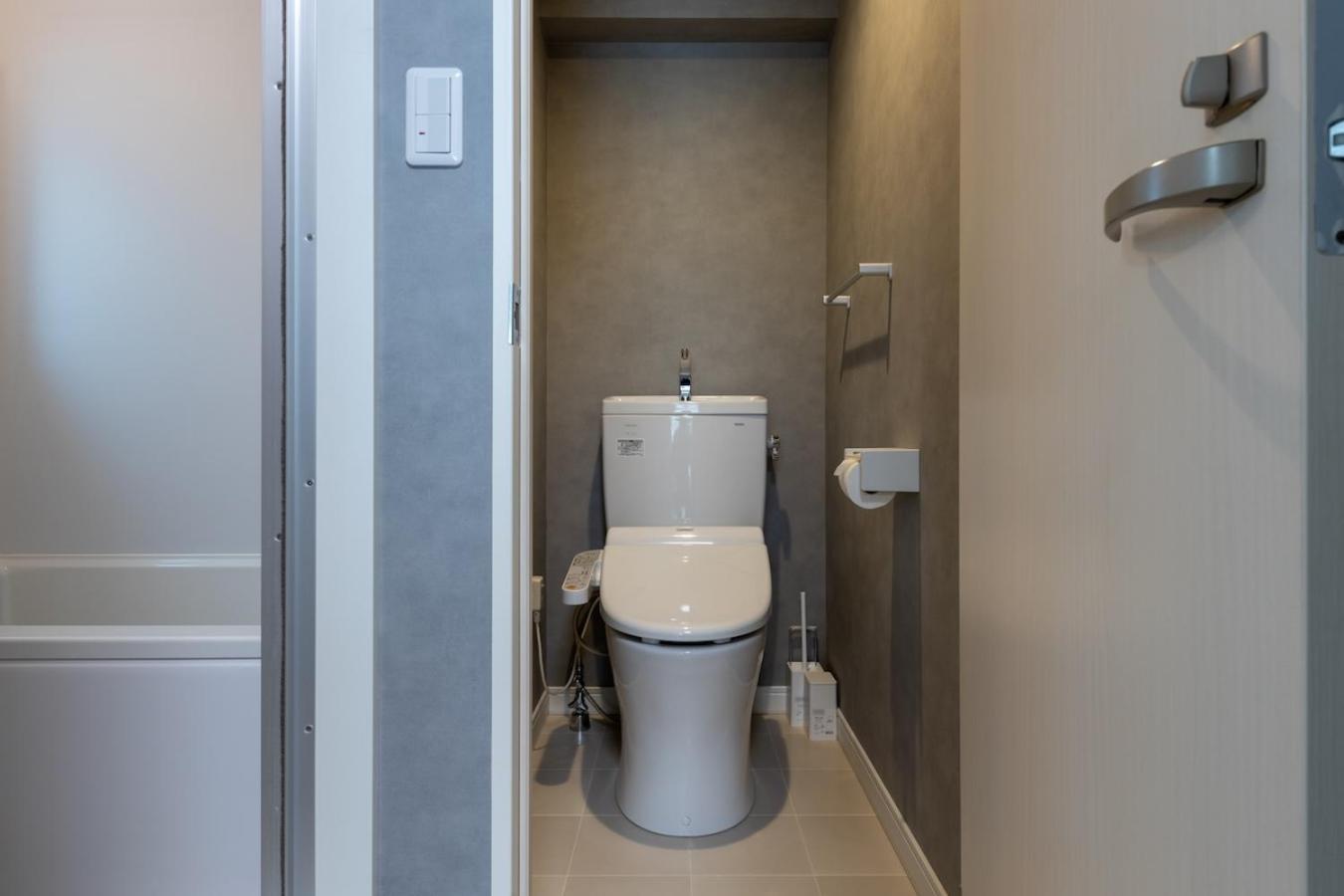 Apartment Roppongi Tower 3 Min From Azabujuban Sta Tokyo