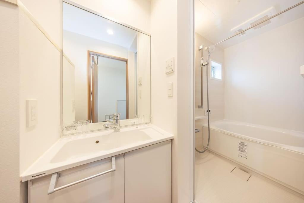 Apartment 東京新築85平米駅徒歩6分最大8名無料駐車場東京上野秋葉原駅直通 Tokyo