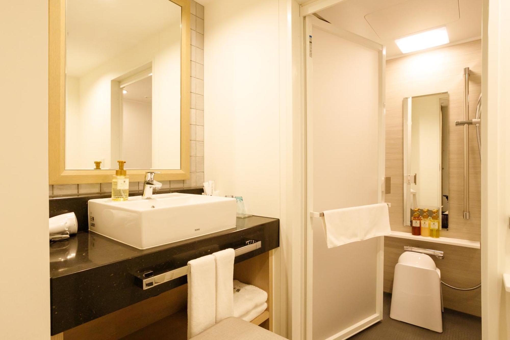 Via Iidabashi Korakuen Hotel 3*