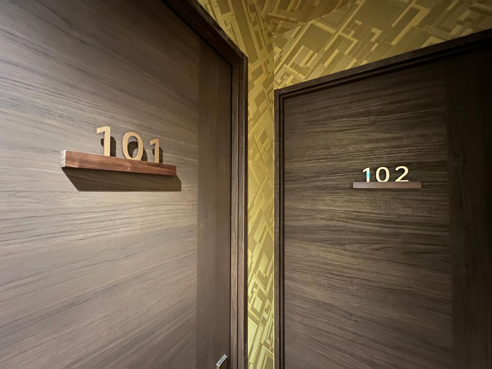 Apartment 泊露hakuro 1階