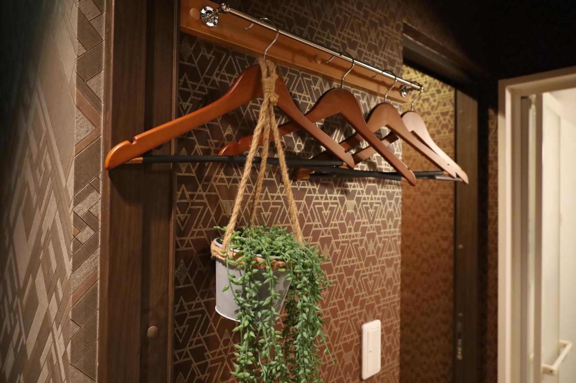 Apartment 泊露hakuro 1階 *
