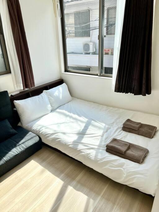 Apartment グレイシャス東新宿 東新宿駅徒歩4分 新大久保駅徒歩7分 新宿駅徒歩15分 歌舞伎町すぐ近く 美味しい韓国料理屋多数あります *