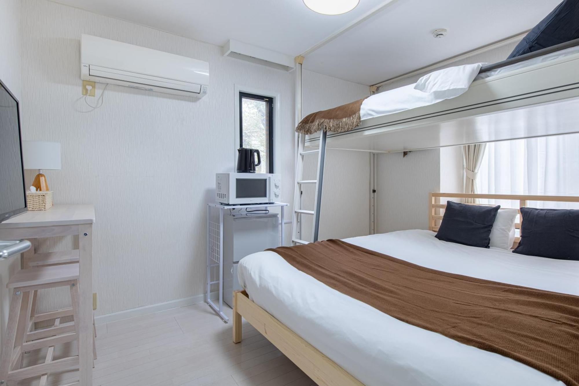 メゾンドミナ202号室 Apartment
