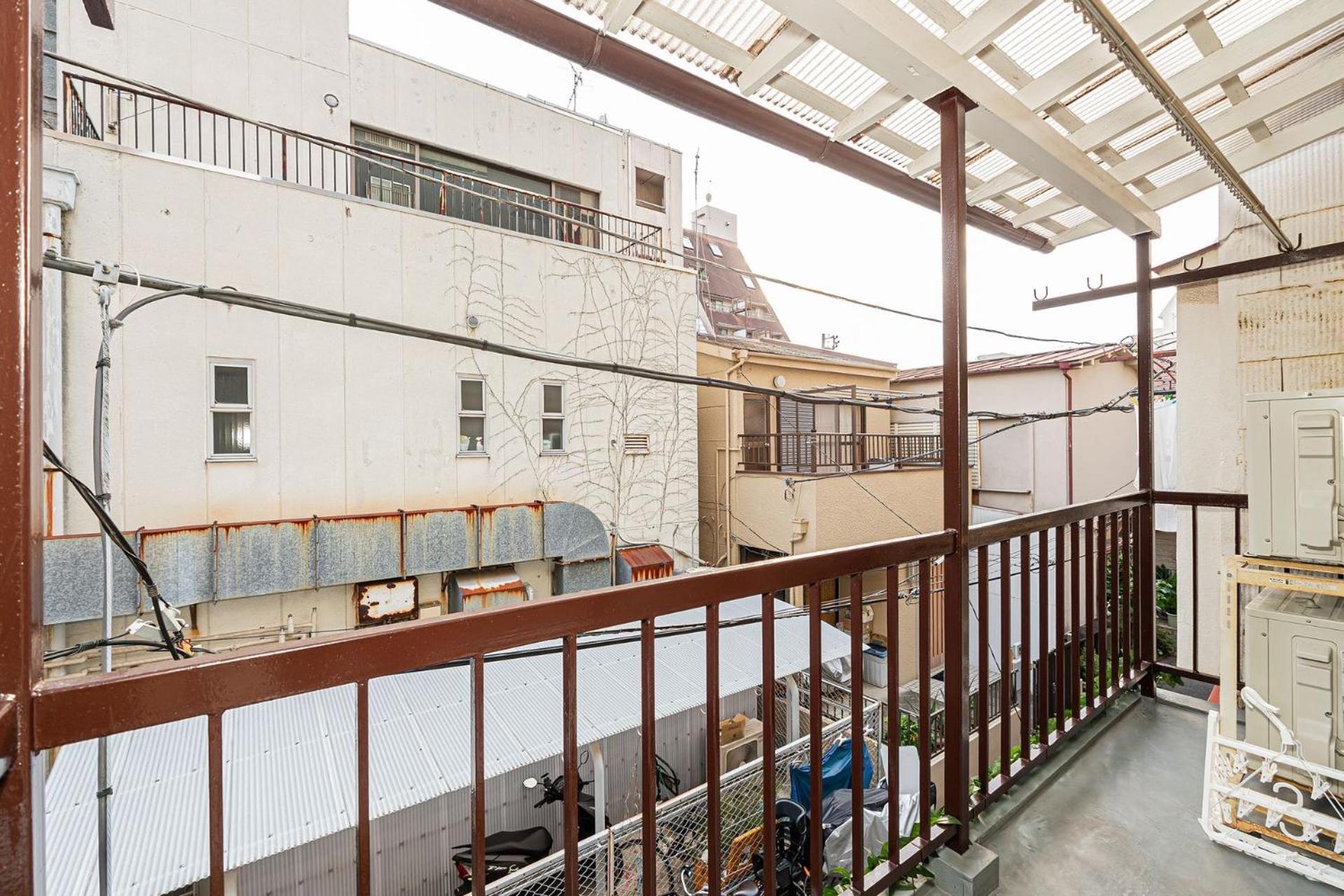 Apartment Tomo House *