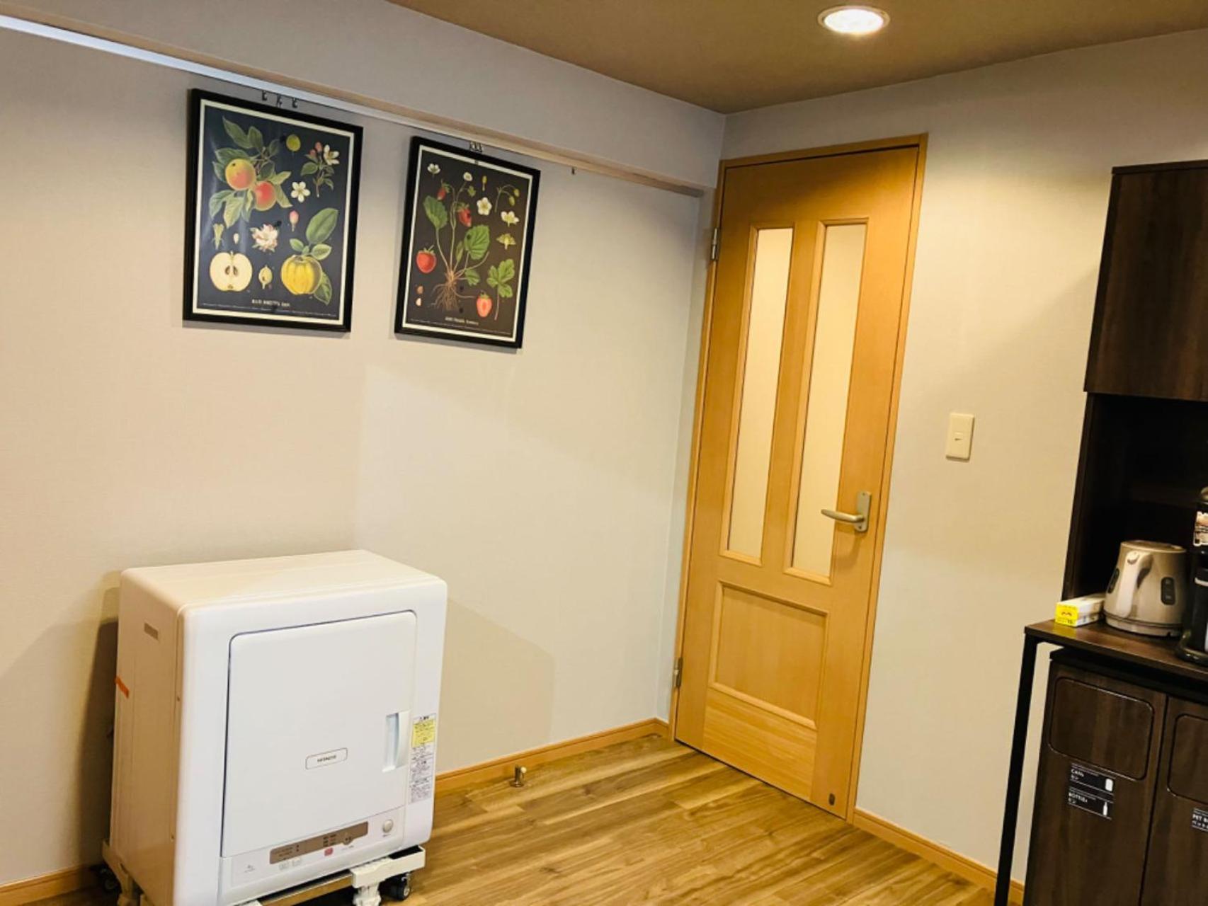 B-shinjuku Hana Luxury House Apartment *