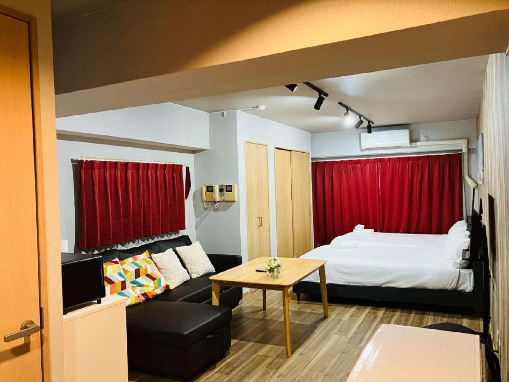 B-shinjuku Hana Luxury House Tokyo