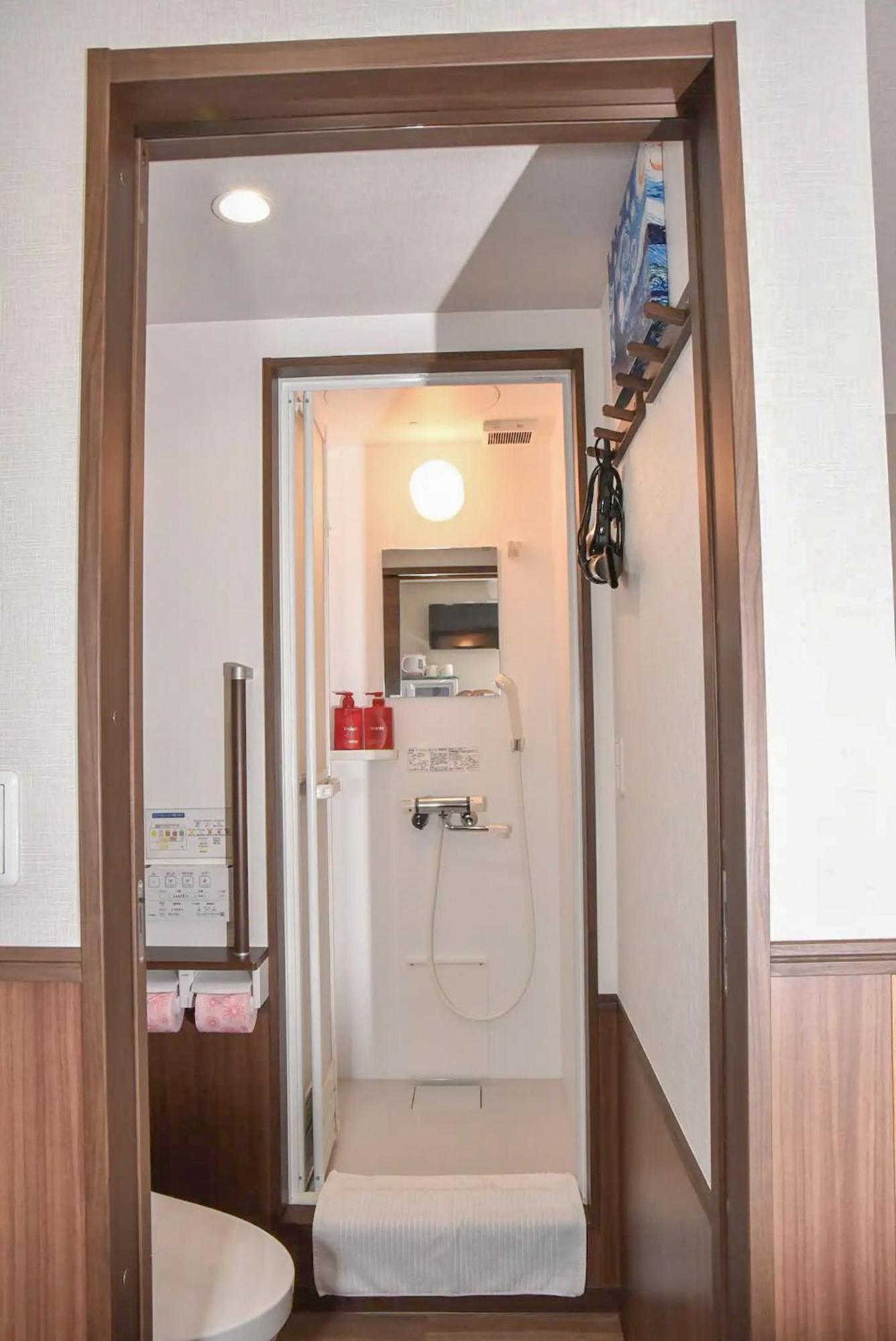 Hotel Shinjuku Warm I Tokyo