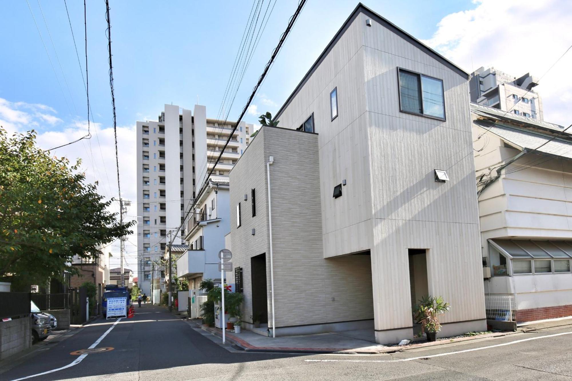 Homestay アキラ商事