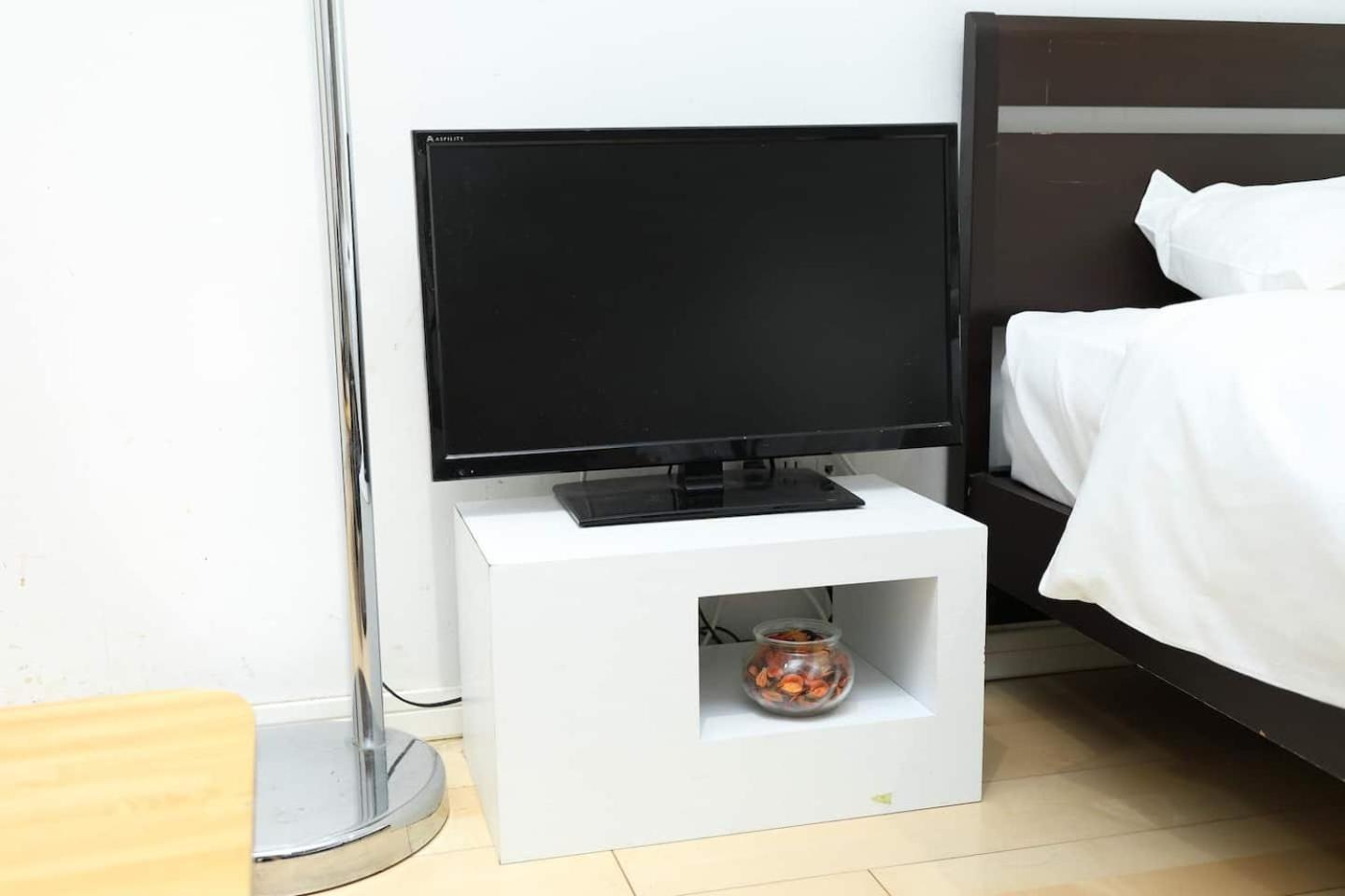 Koma 6 Minutes Walk From Asakusa Sta Apartment *