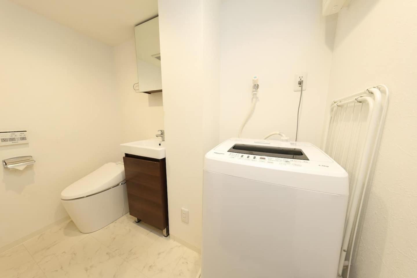 Koma 6 Minutes Walk From Asakusa Sta Apartment *