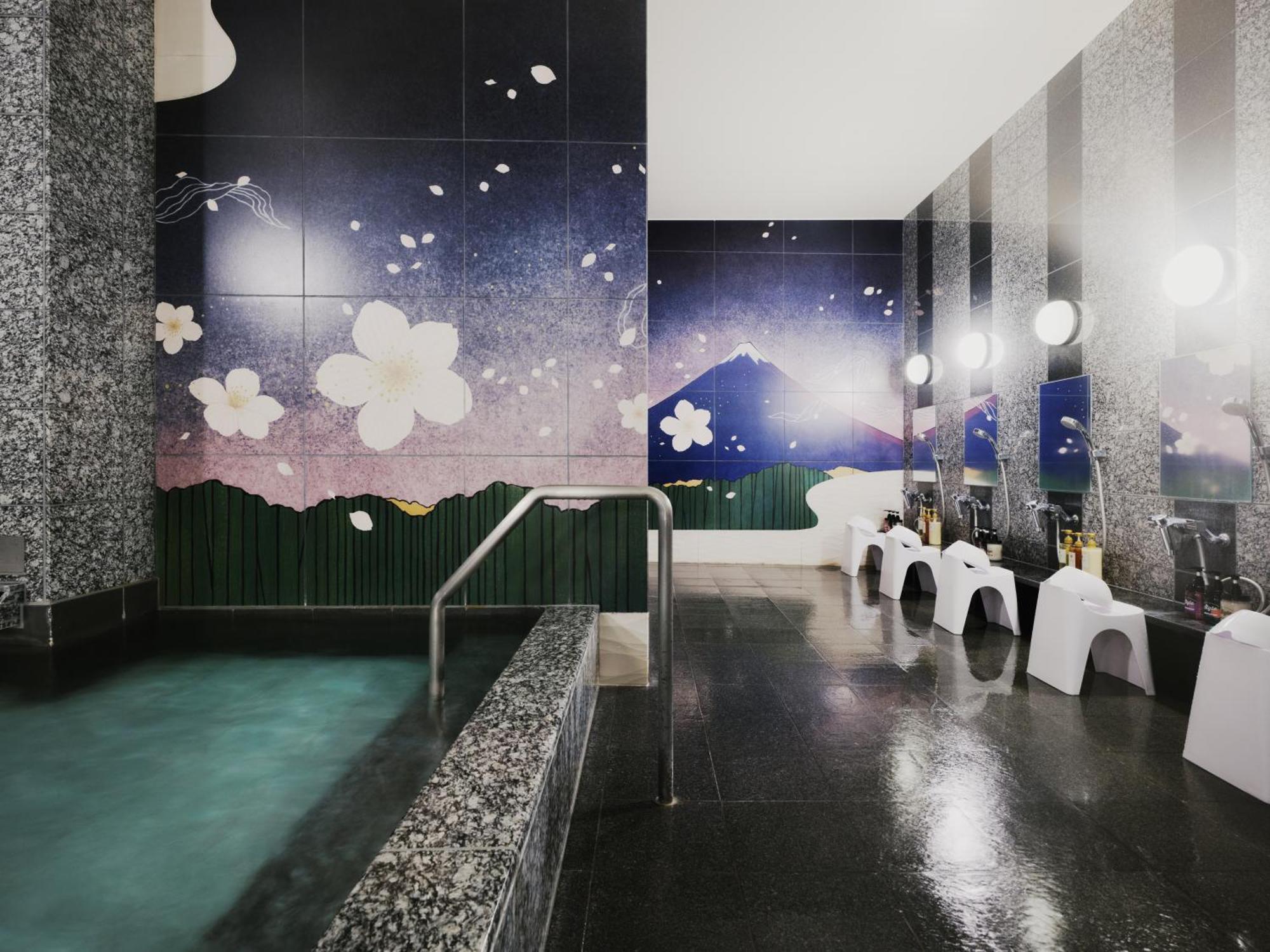 Monday Premium Toyosu Hotel