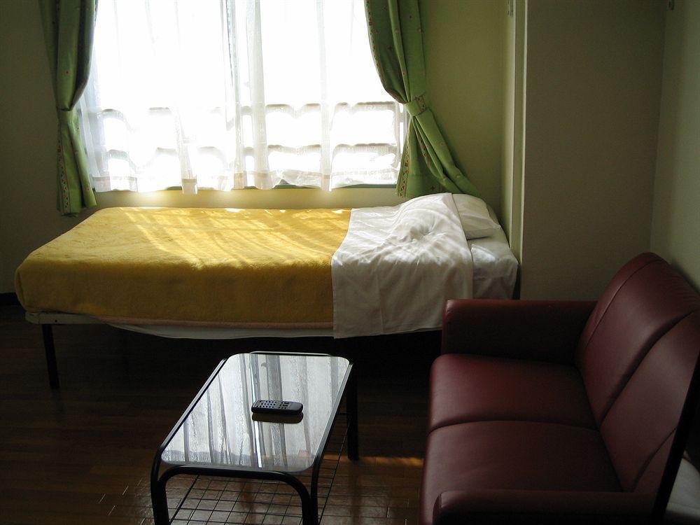 Apartment Kurumi Weekly Mansion *