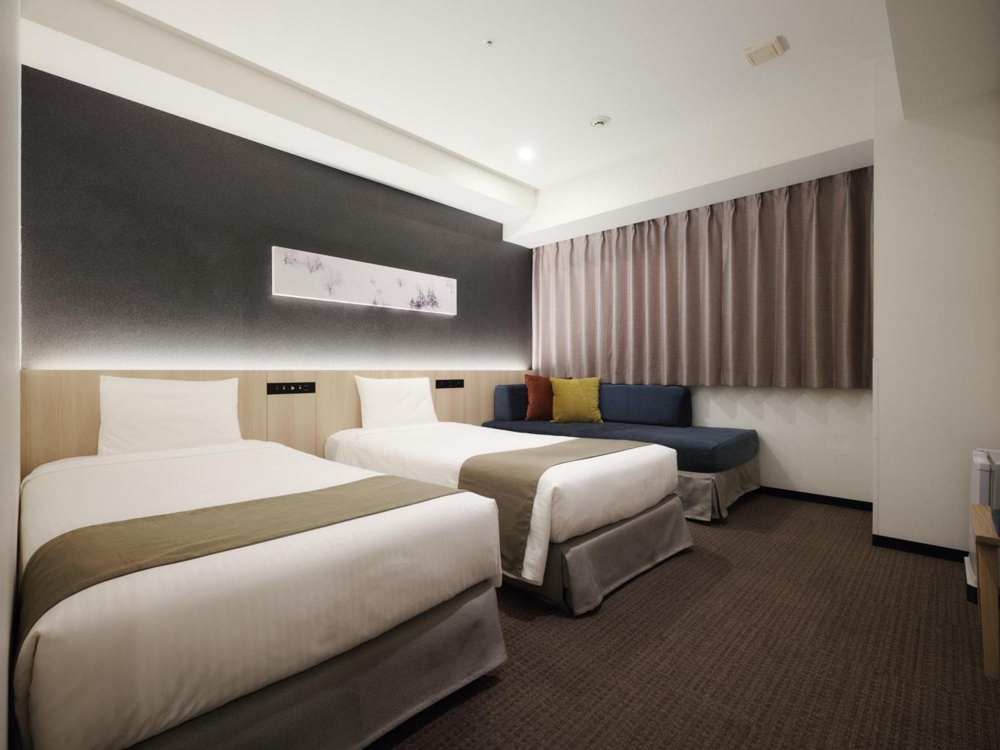 Monday Premium Toyosu Hotel
