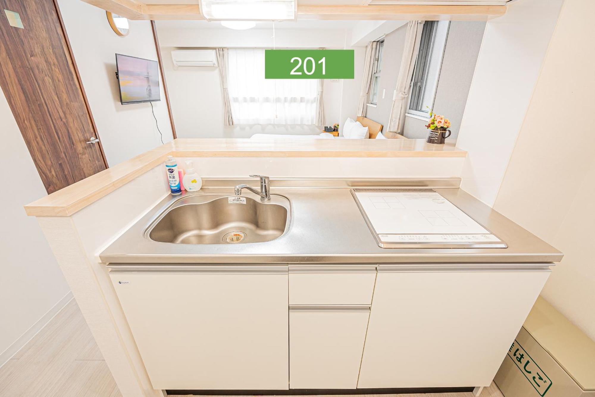 Shinjuku Downtown 1min Walk To Metro Cozy Apartment