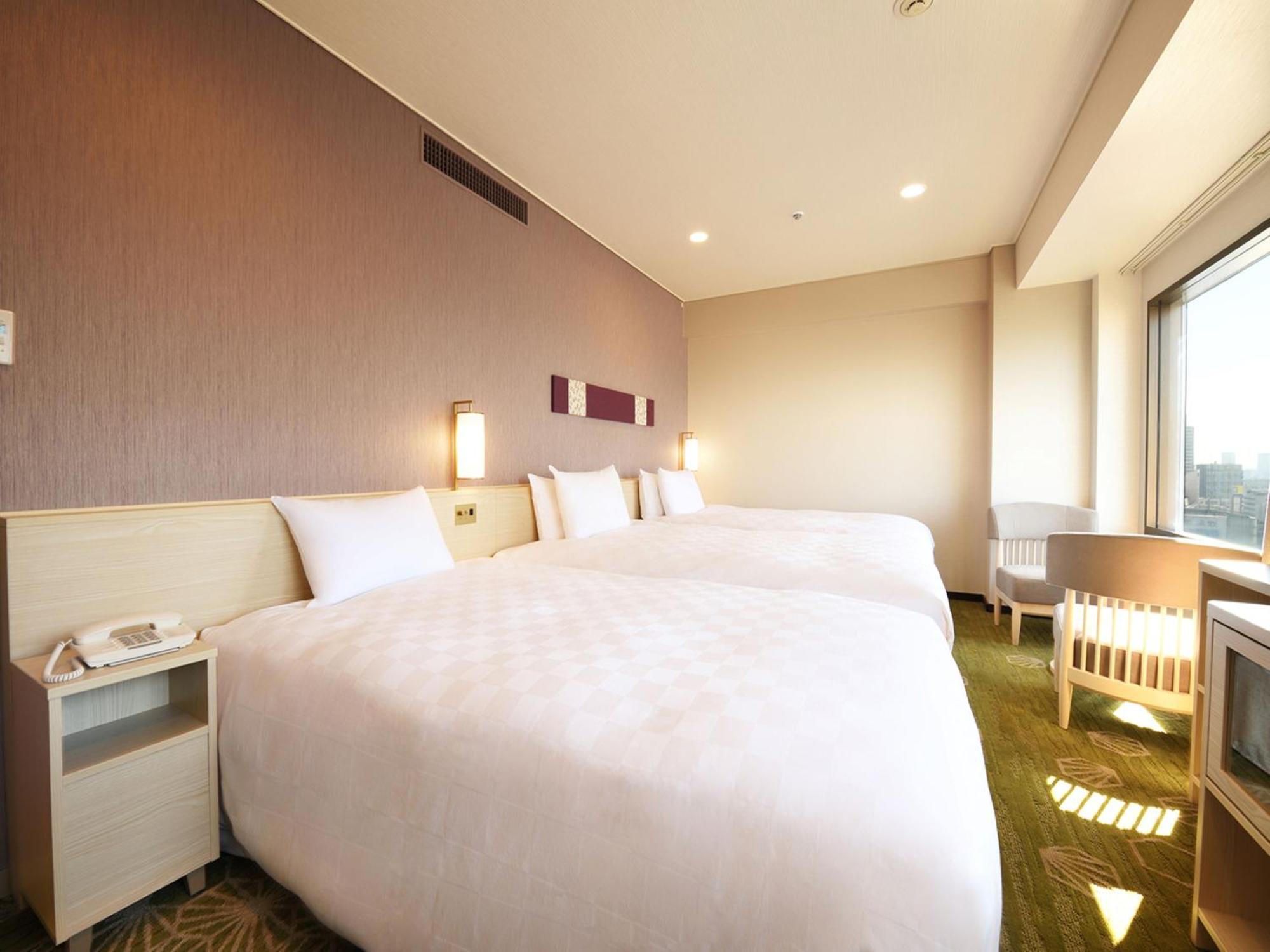 Shinjuku 4*