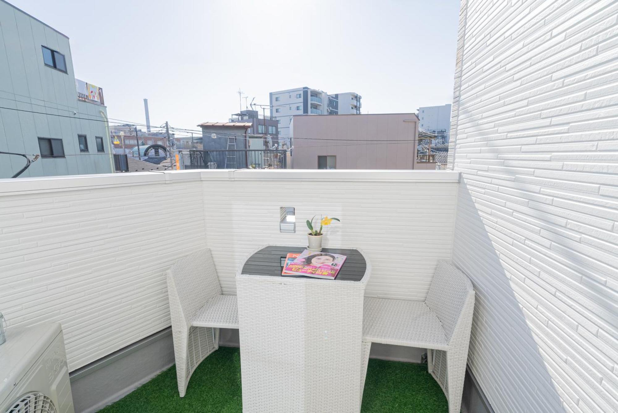 I Skytreeまで14分 最大10人 新築 一戸貸 Wifi完備 洗濯乾燥機 駐車場二台分 植物好き Tokyo