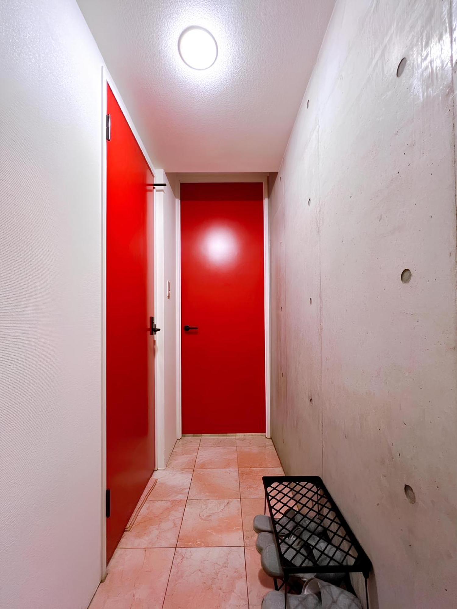 Lancelot Scarlett Roppongi Apartment