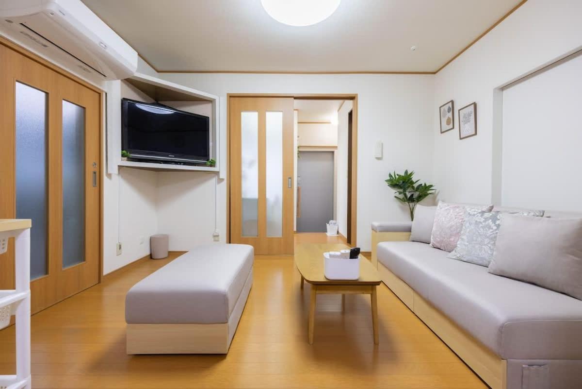 Nishikojiya 3 Chome * Tokyo