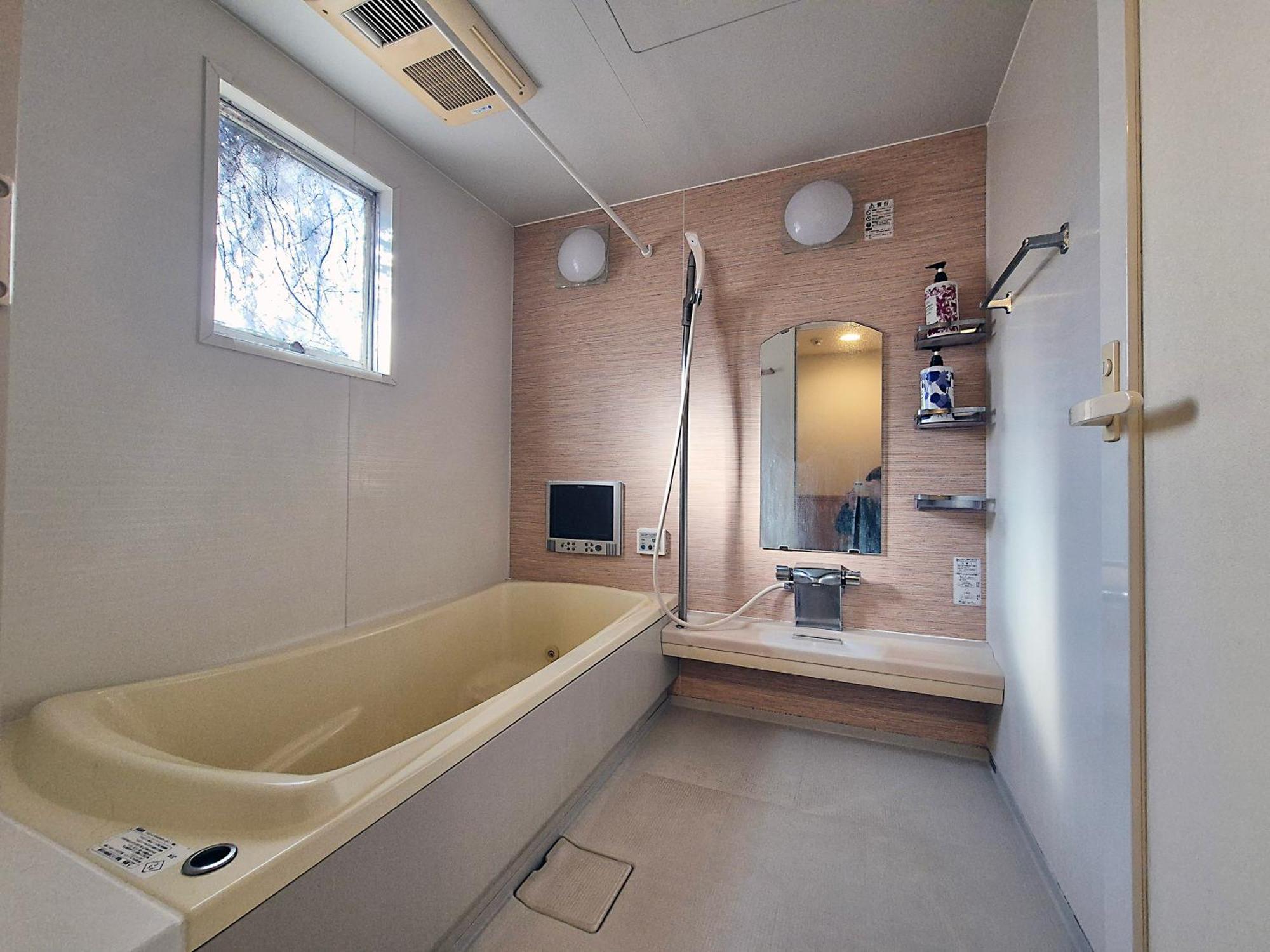 Hostel House *
