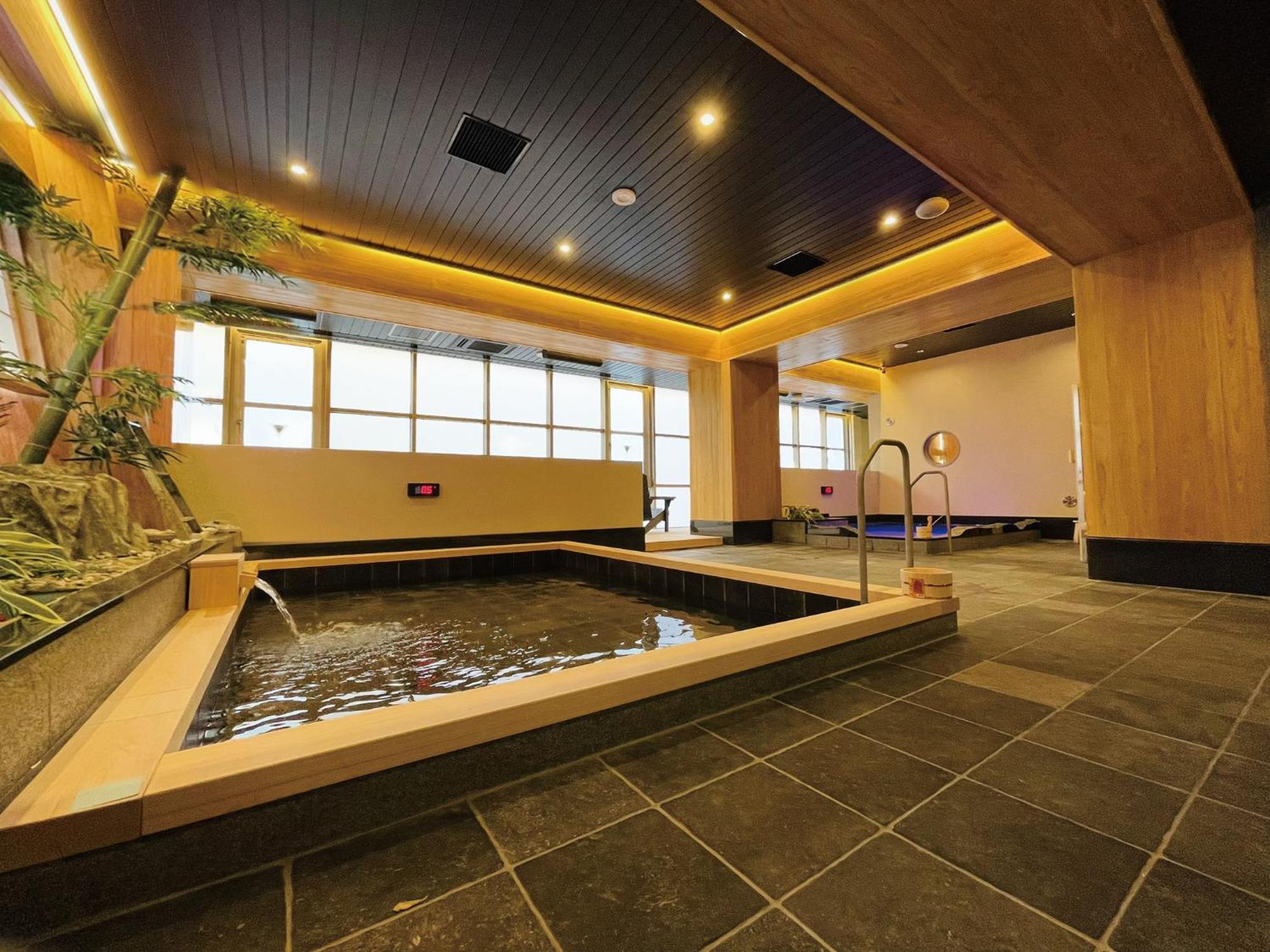 Hotel Capsle Hatago Akasaka Spablic