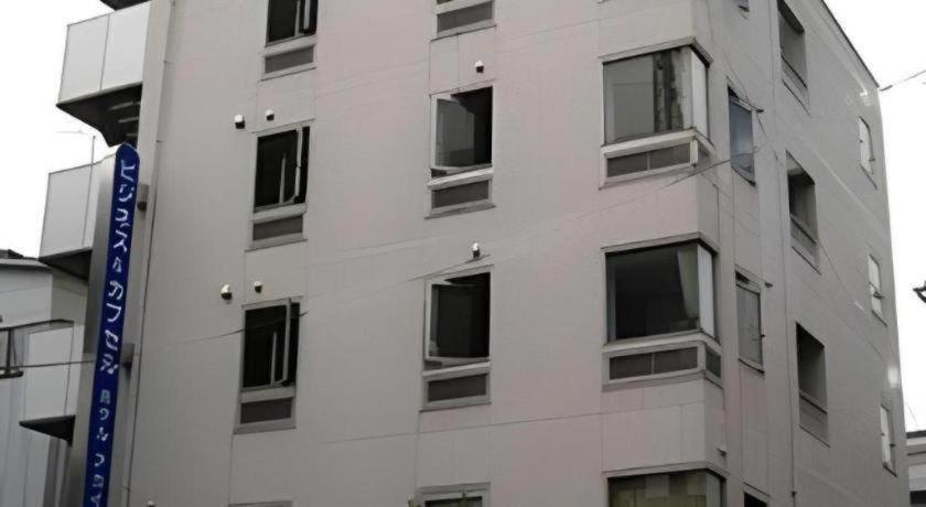 Akai Hotel *
