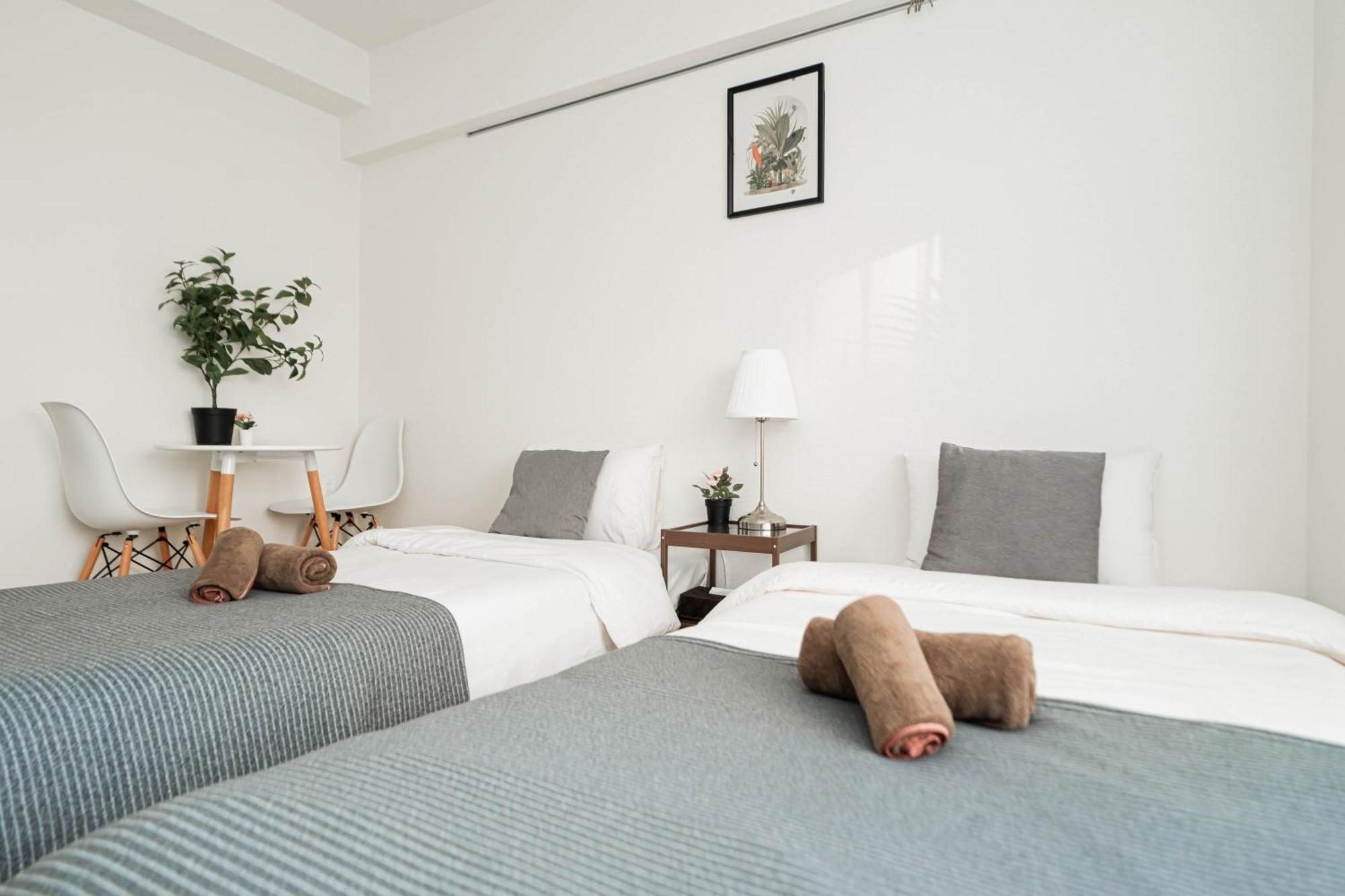 Apartment Shinjuku Center High-rise Building Welcomes Couples, Friends And Families *