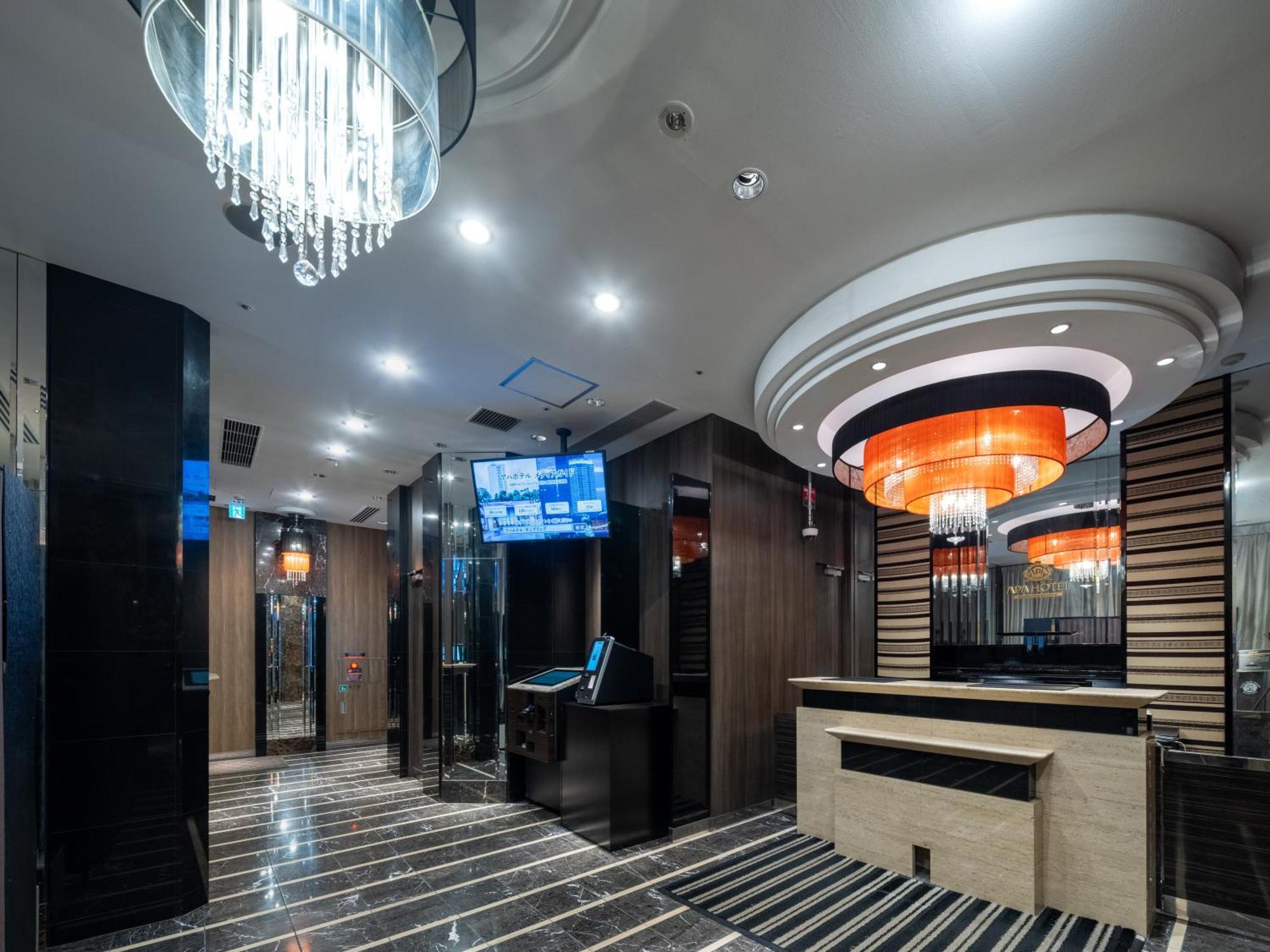 Apa Higashi Shinjuku Ekimae 3* Tokyo