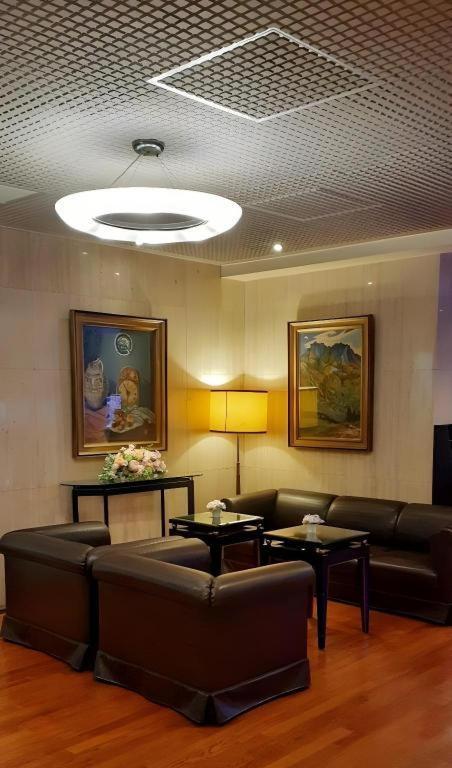Diamond Hotel