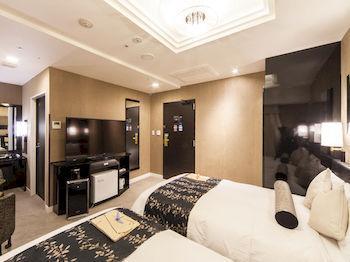 Apa Kanda Jimbocho Ekihigashi Hotel 3*