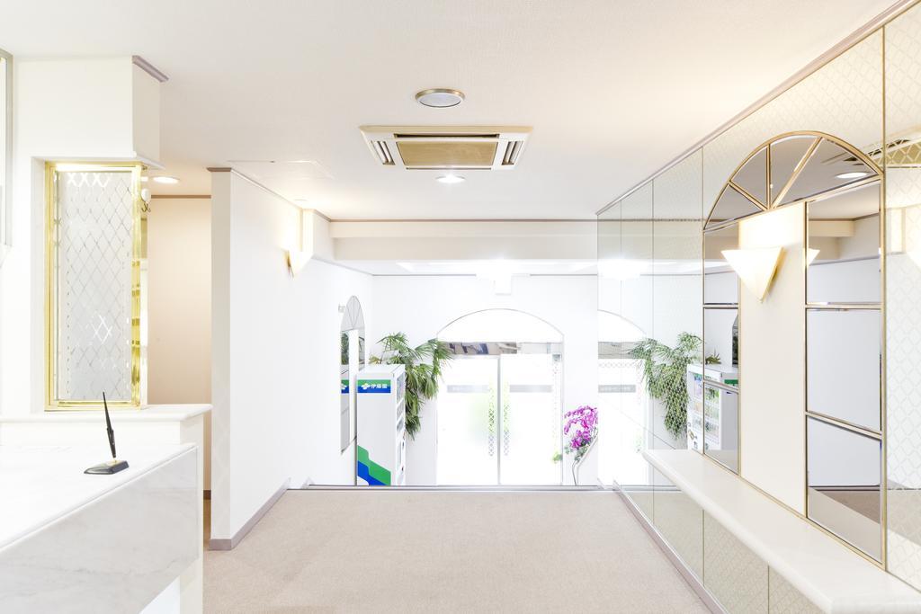 Shinjuku East