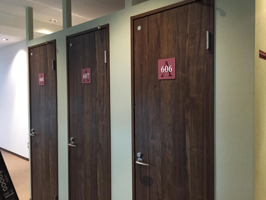 Capsule hotel 1 Night 1980 Asakusa Simple