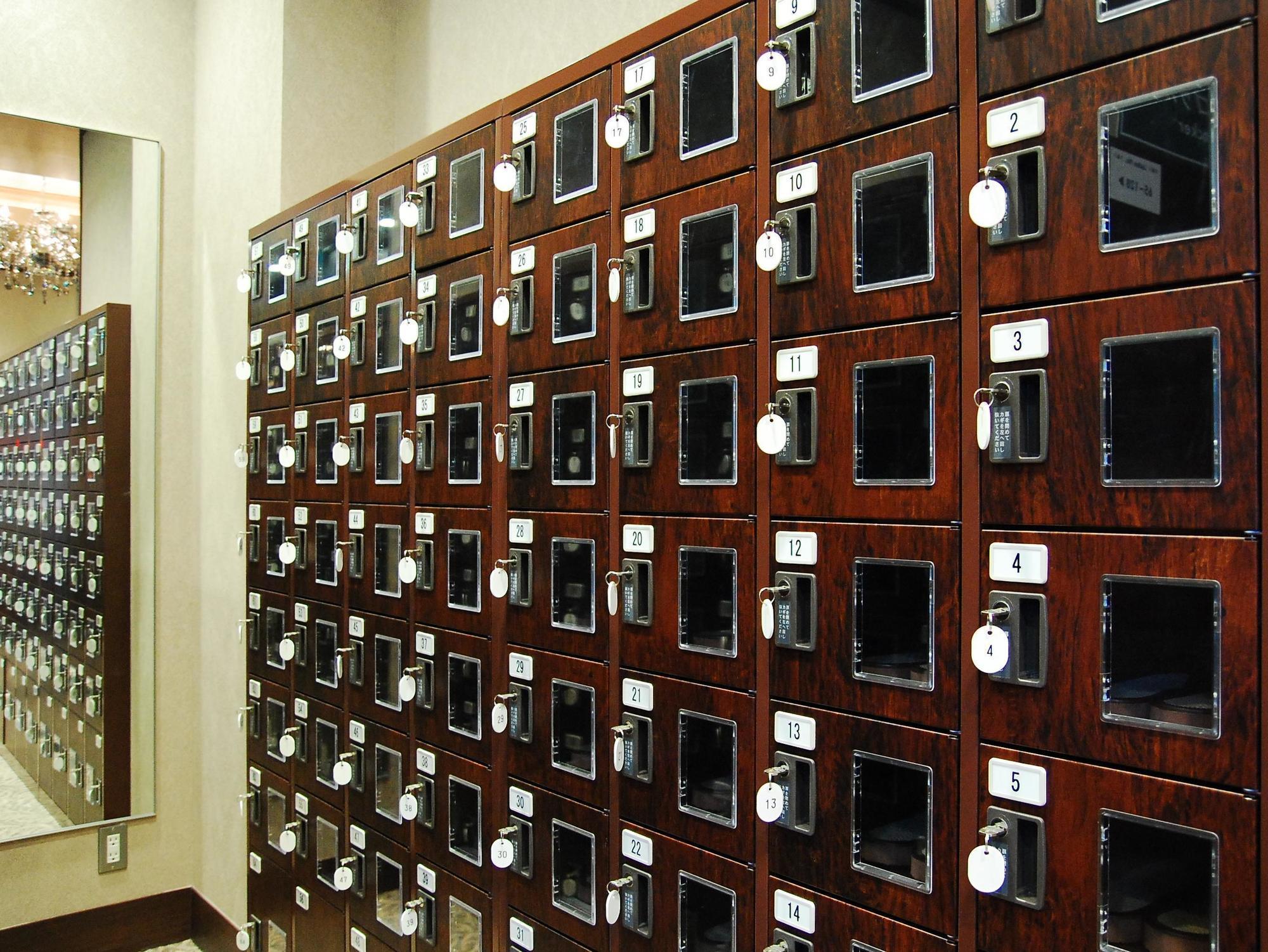 Anshin Oyado Akihabara Denkigaiten Capsule hotel *
