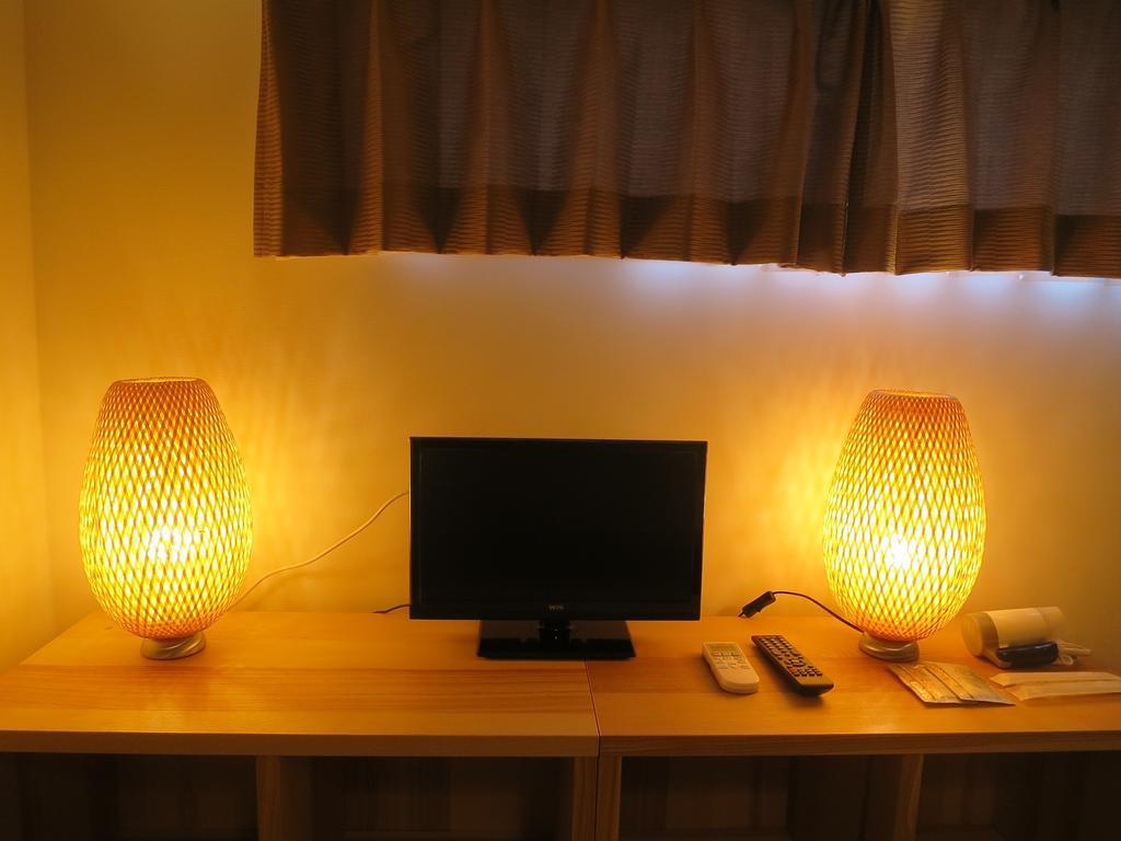 Apartment C'est Joli Ikegami Tokyo