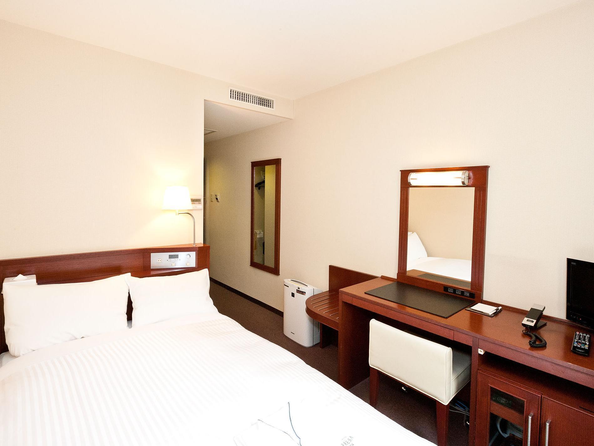 Sotetsu Fresa Nihombashi Kayabacho Hotel 3*