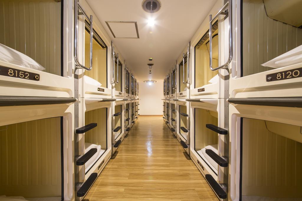 Shinjuku Kuyakusho-mae Capsule Capsule hotel