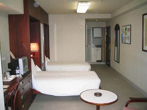 Hotel Zem 2*