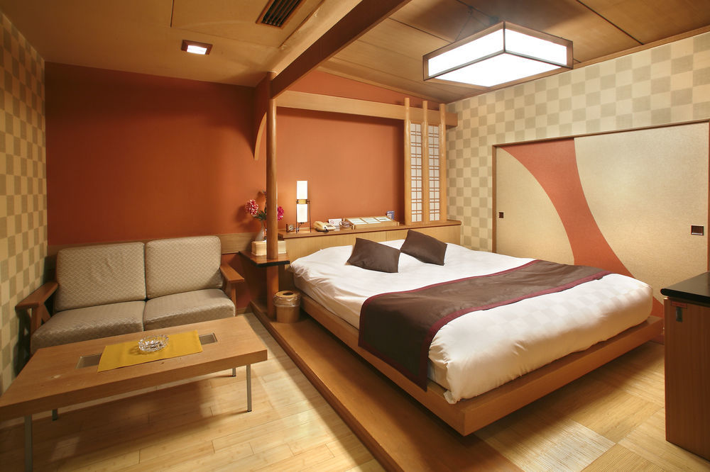 Miyabiyado Takemine Ryokan Tokyo