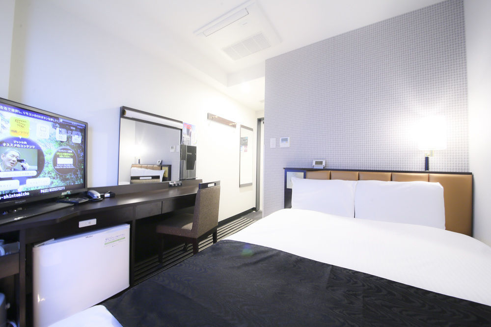 Apa Ginza Shintomicho Ekimae Hotel