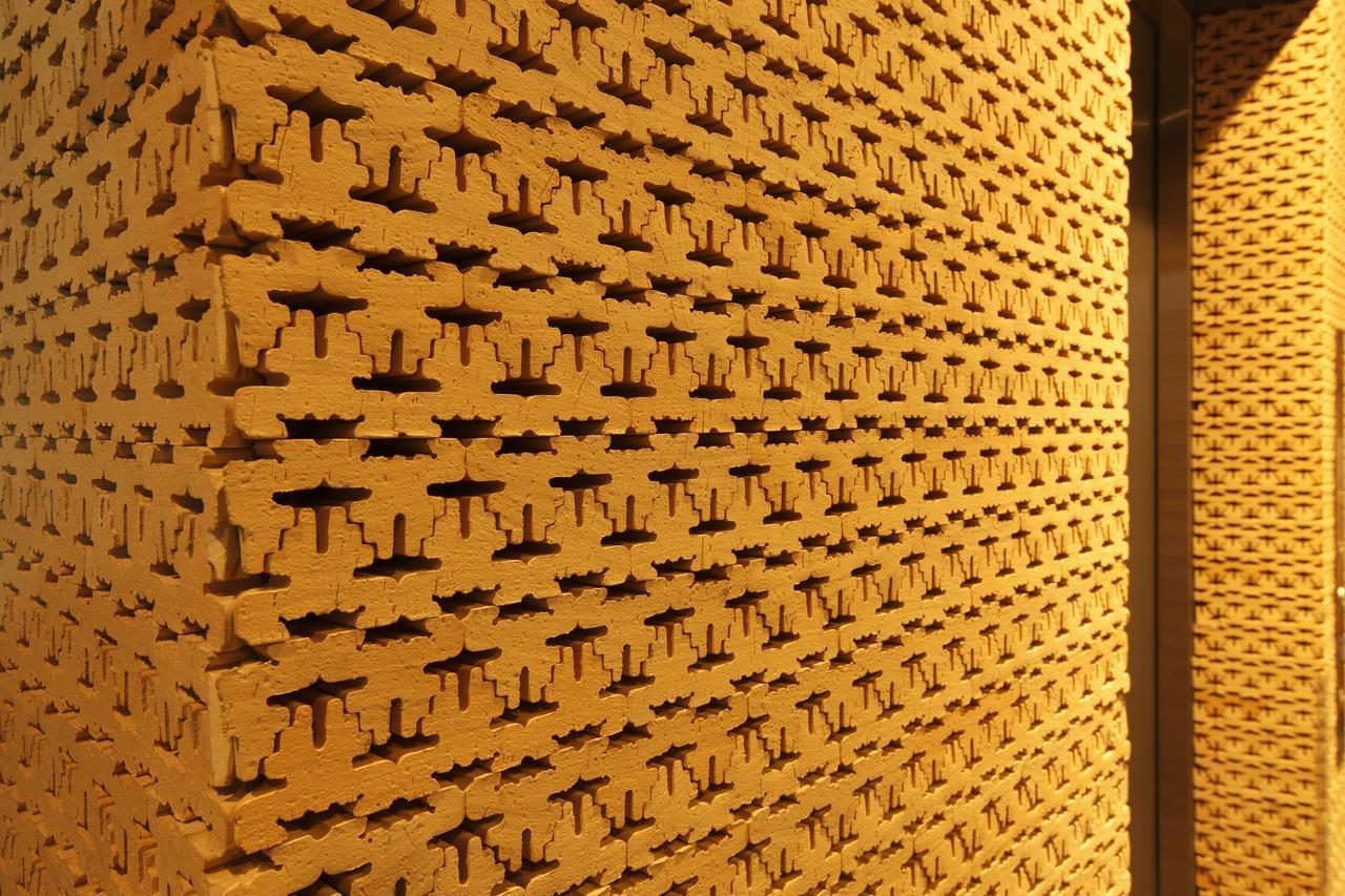 Amanek Ginza East Tokyo