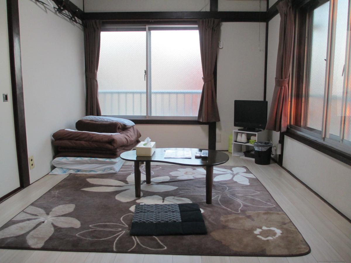 Yadokan Hostel