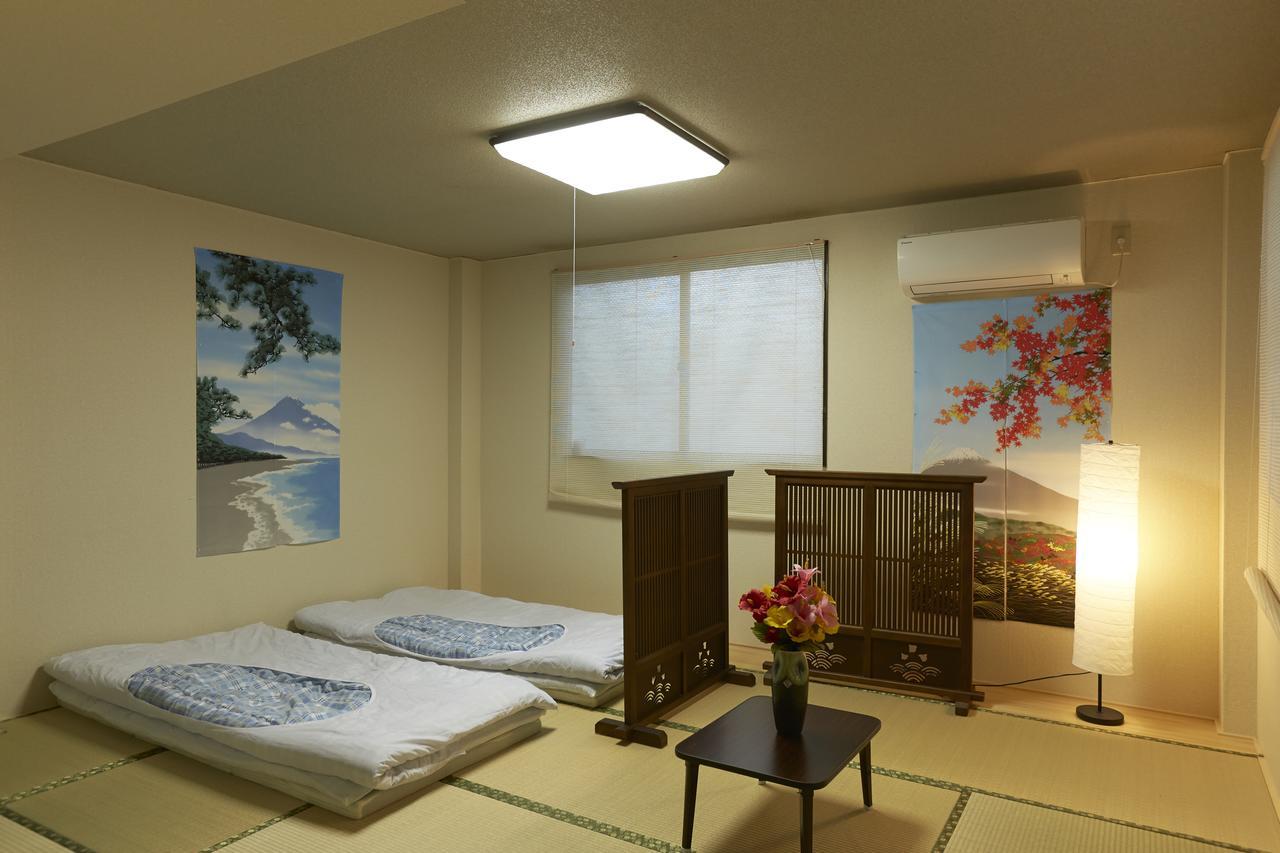 3000 Jyuraku * Tokyo