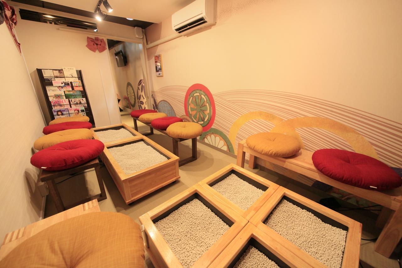 Capsule hotel Centurion Cabin & Spa 2*