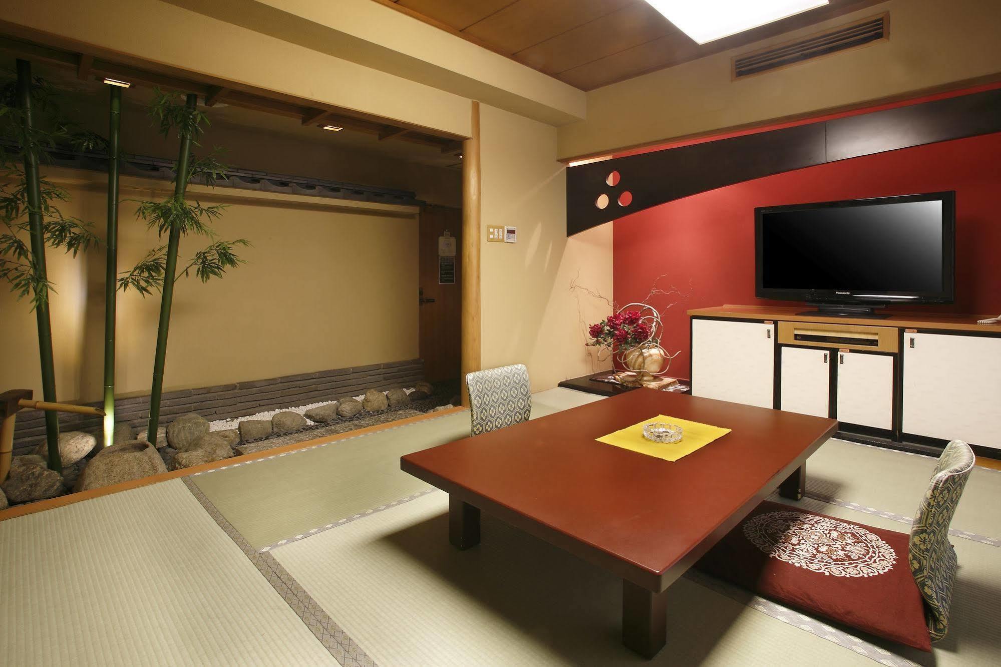 Ryokan Miyabiyado Takemine 3*