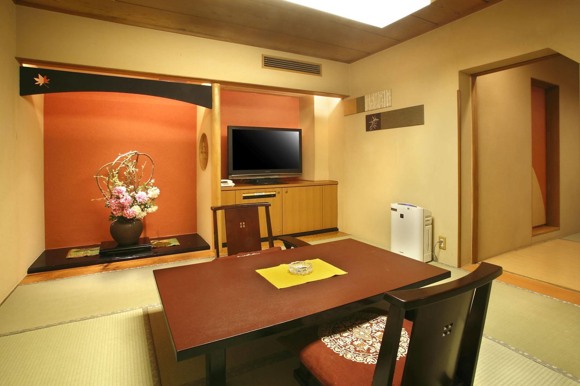 Miyabiyado Takemine Ryokan Tokyo