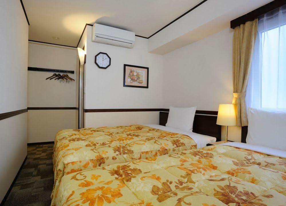 Hotel Toyoko Akiba Asakusabashi-eki Higashi-guchi Tokyo